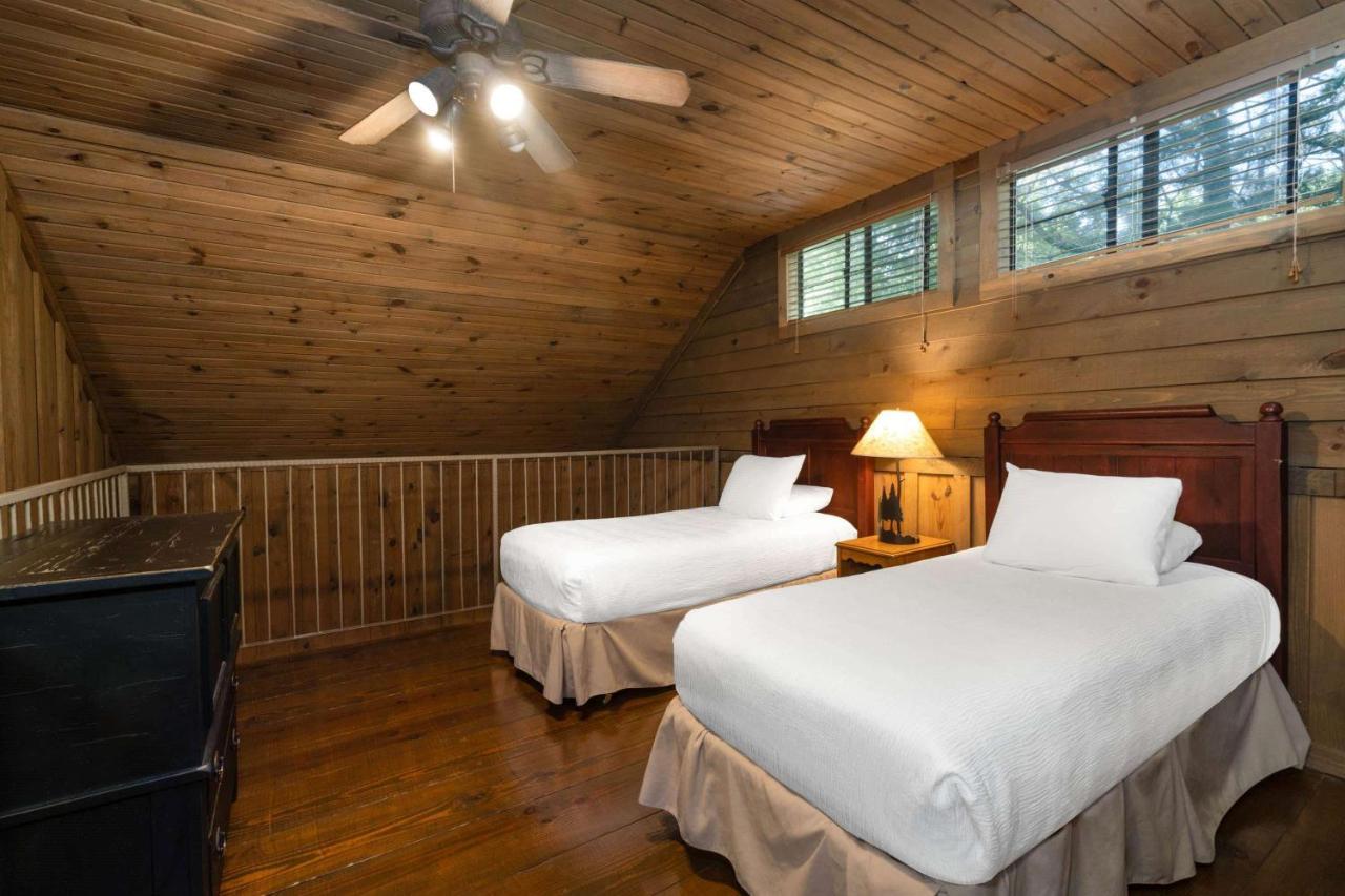 Cabins At Green Mountain, Trademark Collection By Wyndham Branson Exterior foto